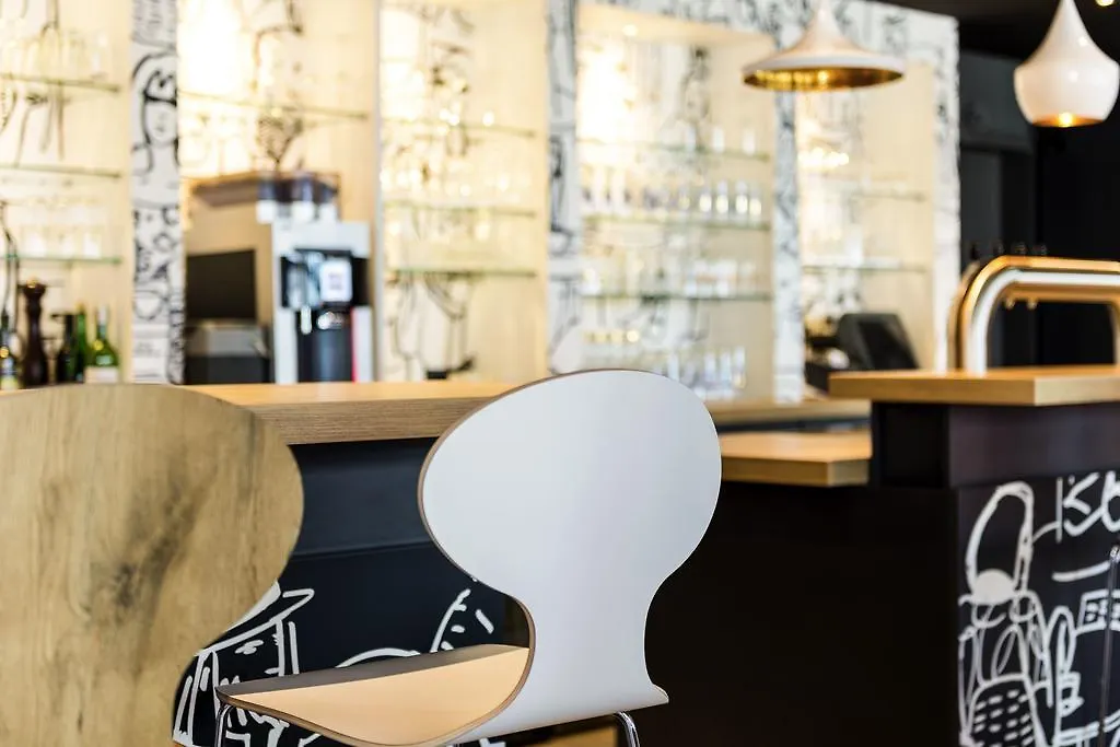 Ibis Hotel Koeln Airport