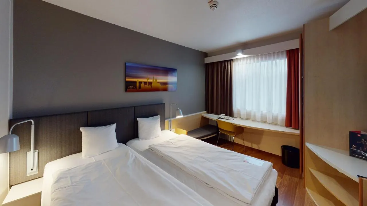 Ibis Hotel Koeln Airport