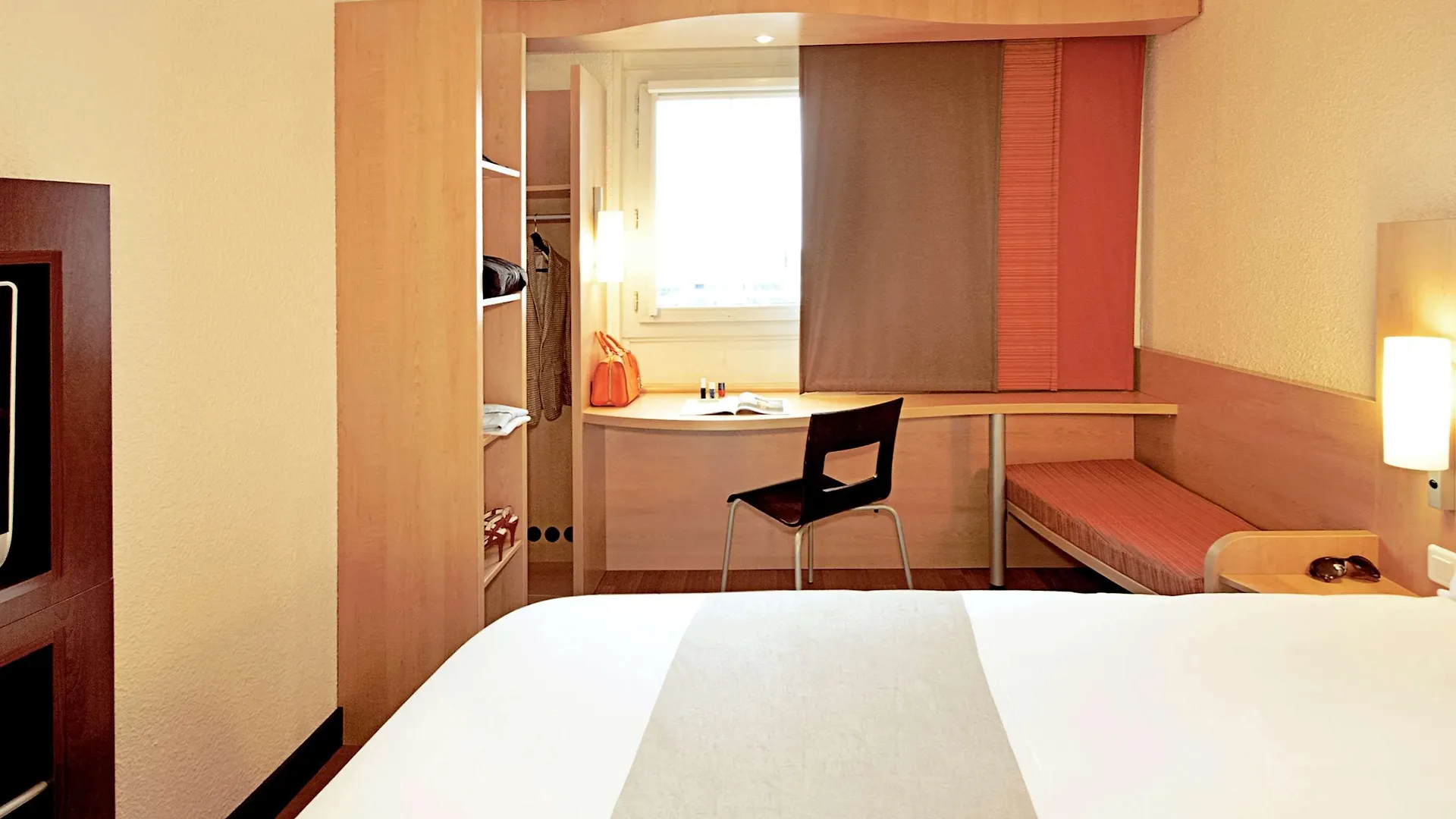 Ibis Hotel Koeln Airport