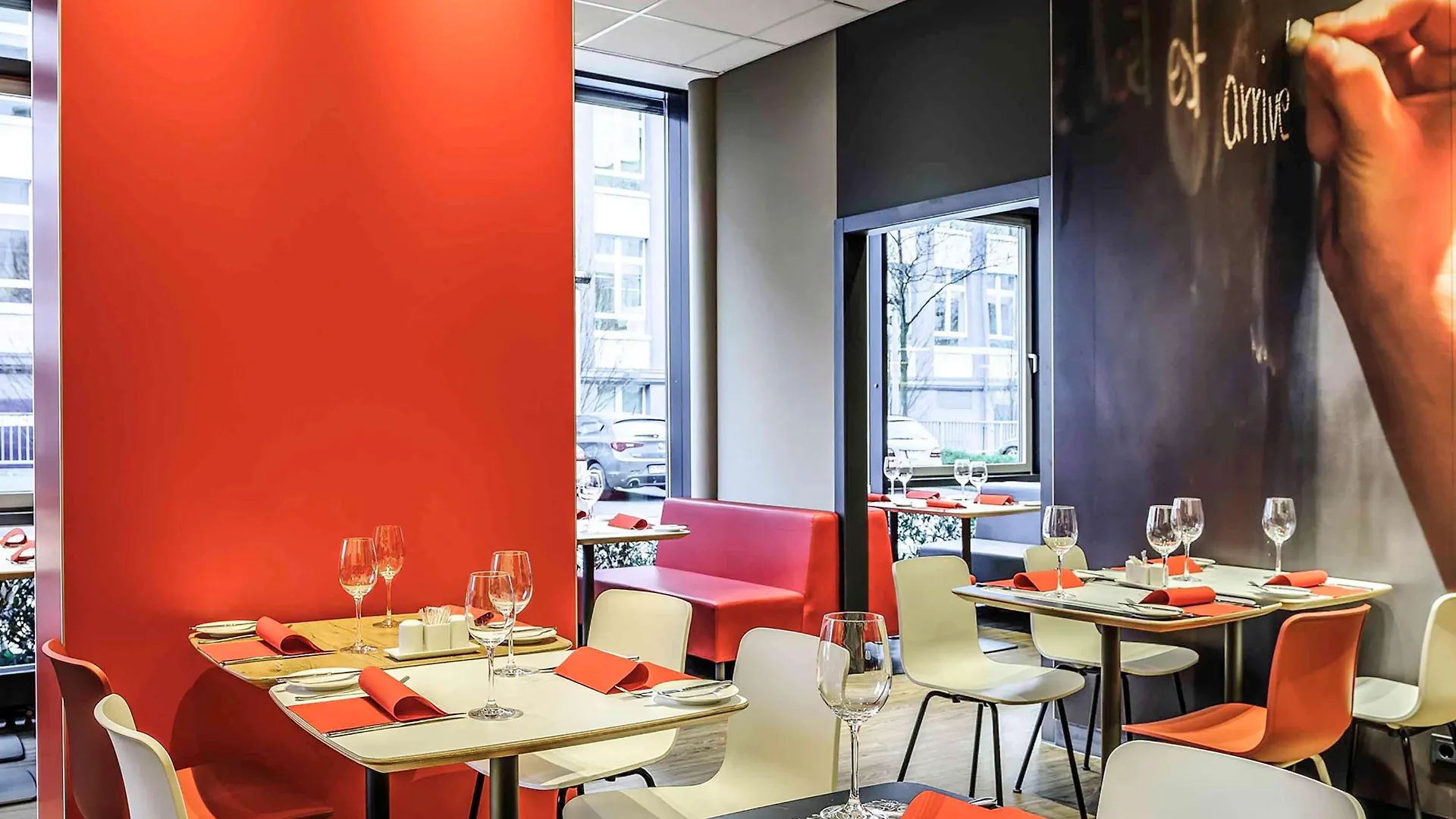 Ibis Hotel Koeln Airport