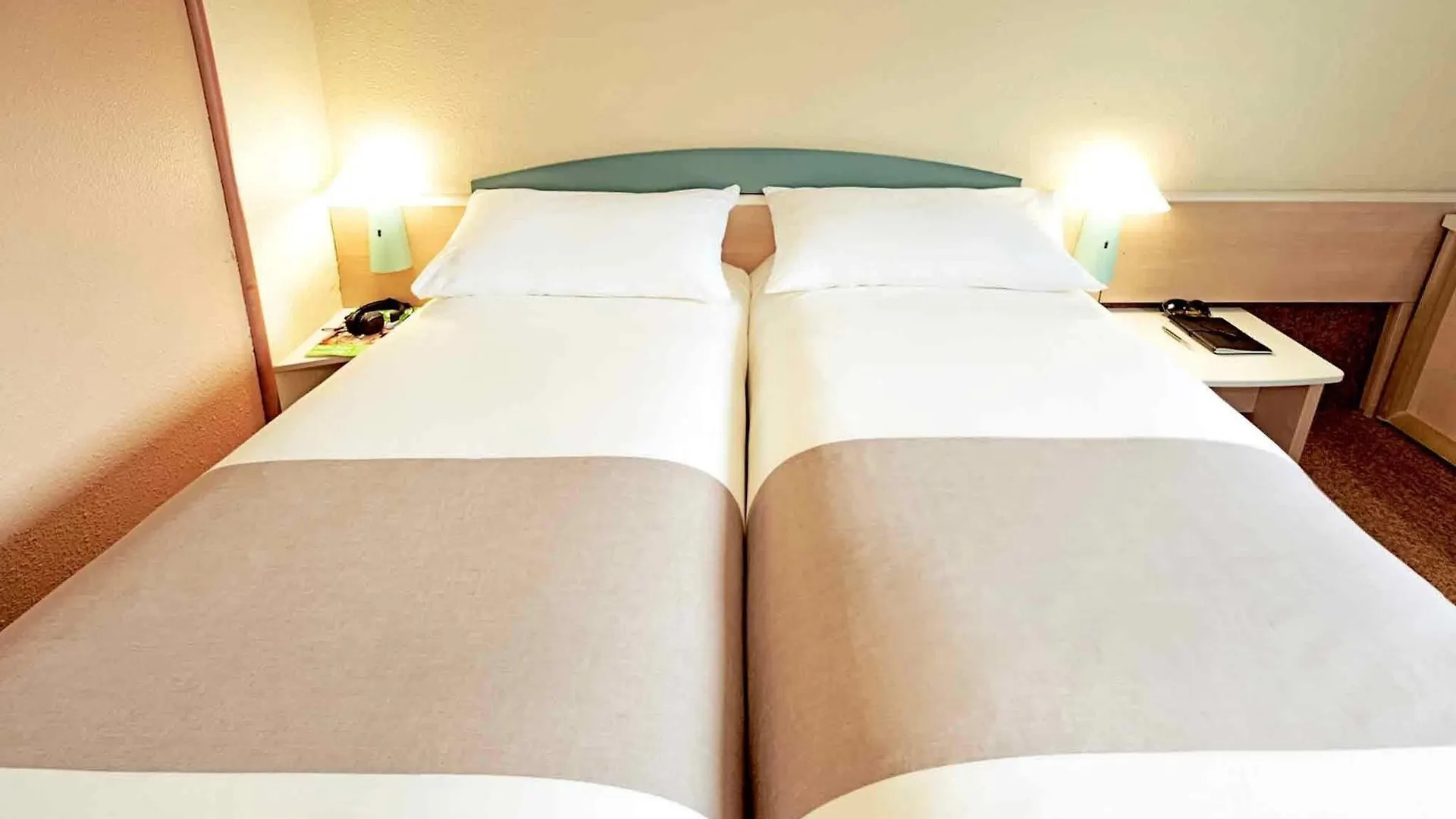 Ibis Hotel Koeln Airport Köln