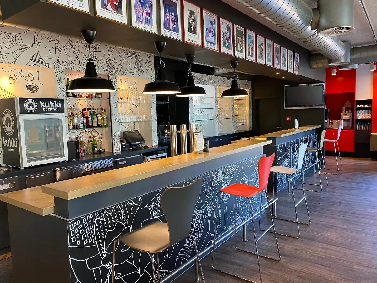 Ibis Hotel Koeln Airport 3*, Köln