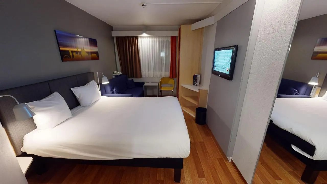 Ibis Hotel Koeln Airport