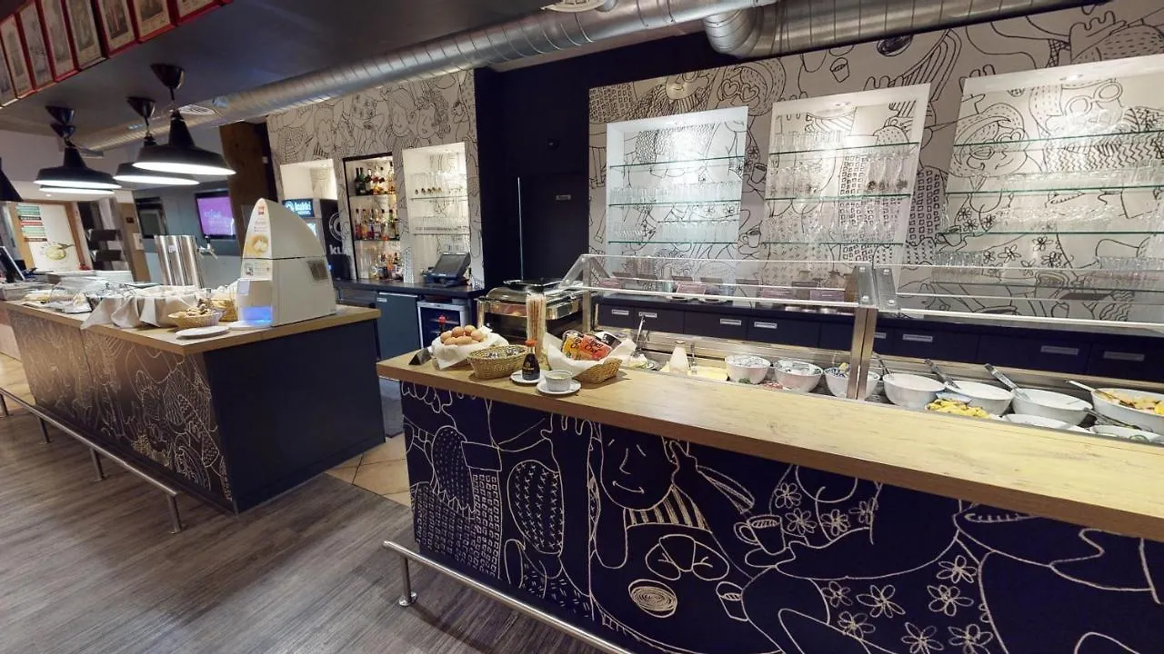 Ibis Hotel Koeln Airport